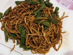 扁豆焖面-嘉和一品(长江道店)