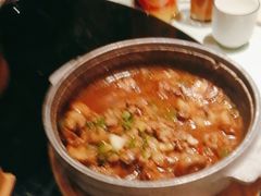 -帅巴人舅母子腊蹄民俗村