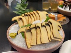 -鲜入唯煮·港式海鲜牛肉火锅(金宝街店)