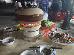 -广味炭炉鸡煲(宝业路分店)