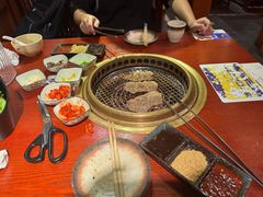 -喜牛烧肉酒场·黑金店(威高广场店)