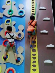 -蹦贝运动中心·蹦床·攀岩·闯关(龙岗店)