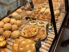 -Dough&Joe团憩(瑞虹天地月亮湾店)