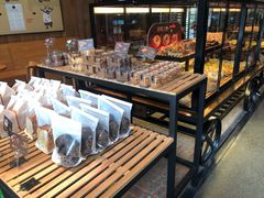 面包甜点陈列柜-酵墅·红酒酵母面包(羲和广场店)