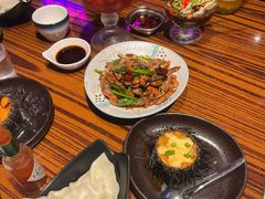 -蚝堡海鲜·威海菜·海肠捞饭·烧烤·亚洲吃蚝公司(幸福门店)