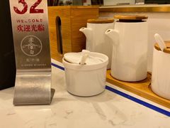 -李与白包子铺(桐梓林店)