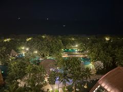 -三亚湾海居铂尔曼度假酒店
