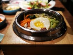 牛肉拌饭-明洞阿姨·韩式酱蟹烤肉·创意料理(三元桥店)