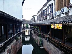 -丝绸小镇荻港古村