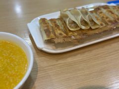 -众口斋锅贴(银泰城店)