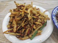 -江城燕子大排档(江汉路步行街店)