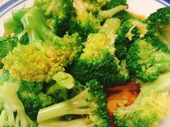 白灼西兰花-卤儿道道(经纬店)