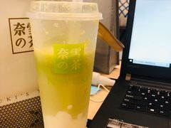 -奈雪的茶(华侨城创意园店)