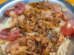 -梁阿婆廿年老牌扣肉糯米饭