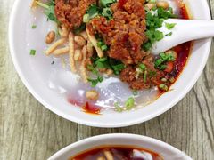 特色牛肉豆腐脑-晓友烧麦(光华村店)