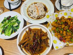 -董厨煨汤馆(车站路店)