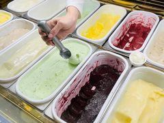 -MADO冰淇淋咖啡馆(淘金店)