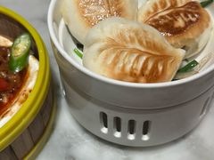 -蝴蝶里·粤菜·点心(滨江龙湖店)