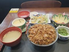 -8PINTS八品脱·日料·烧鸟·精酿小酒馆(莘庄店)