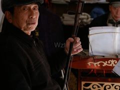 -新场古镇-停车场