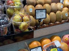 -每日新鲜水果吧(芮欧百货店)