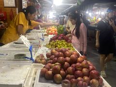 -港华水果街(港华广场店)