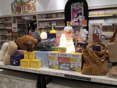 -钟书阁(群光广场店)