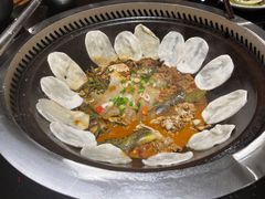 -地锅公社·现炒地锅鸡·地锅鱼·夜宵(罗锦路店)