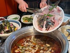 -老船舫·现做活鲜鱼馆(东郊记忆店)