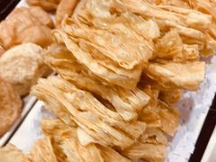 豆黄金炸腐竹-潮汕美牛肉丸火锅店(天宁寺店)
