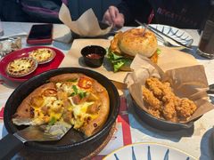 -必胜客(白广路店)