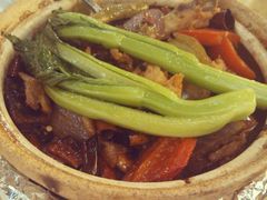 腊味煲仔饭-来龙里 精致 东南亚餐室(万象城店)