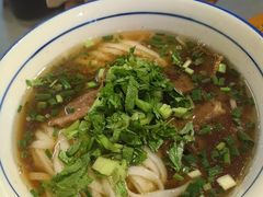 -矮子粉店1985·长沙米粉(湘春路店)