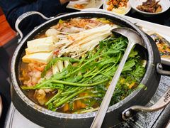 牛肉章鱼火锅-光化门韩国料理(新地假日广场店)