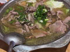 -谢老五跷脚牛肉·非遗传承店
