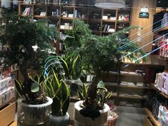 -百新书局(尚悦湾店)
