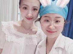 -柏乐口腔医院·舒适化无痛种植牙中心(东盟商务区院)