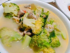 -青叶202都市餐厅(迪诺水镇店)