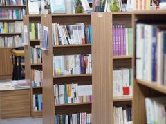 -晓风书屋(大学路店)