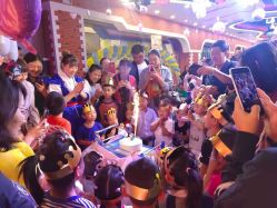 -哈尼鹿儿童梦幻王国(维多利万悦城店)