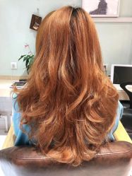 -妃格美发沙龙·烫发·染发
