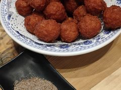干炸丸子-左邻右舍褡裢火烧(石榴园店)