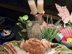 -蟹犇前•帝王蟹雪蟹(陆家嘴店)