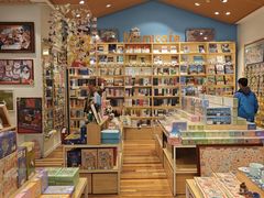-猫的天空之城概念书店(印象城购物中心店)