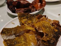 蒜香脆皮鲈鱼-老广酒楼(樱花店)
