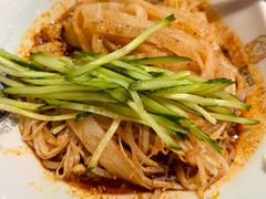 -胖东来生活广场(健康路店)