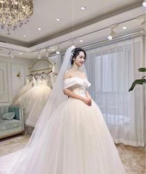 -艾慕婚纱礼服馆(和平店)