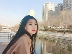 -亮马河大厦停车场