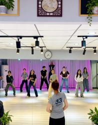 -尚美舞蹈工作室