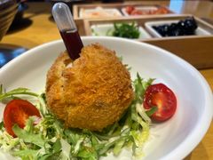 酥炸猪肉裹温泉蛋-胜博殿日式炸猪排(西红门店)